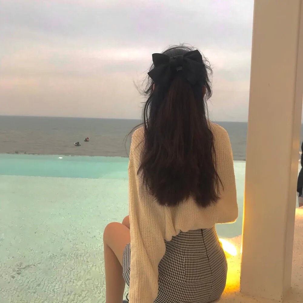 府上娶了个锦鲤新娘